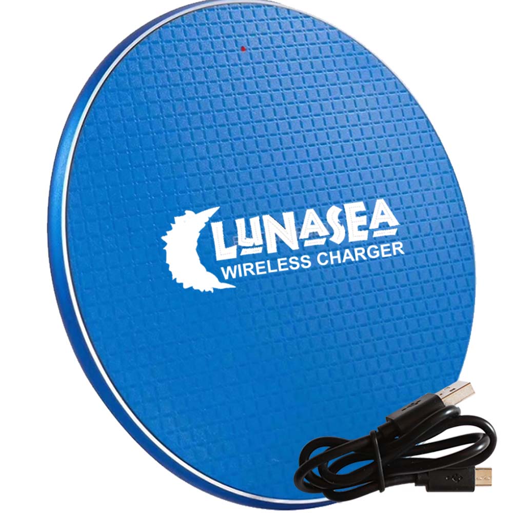 Lunasea LunaSafe 10W Qi Charge Pad USB Powered - Power Supply Not Included LLB-63AS-01-00