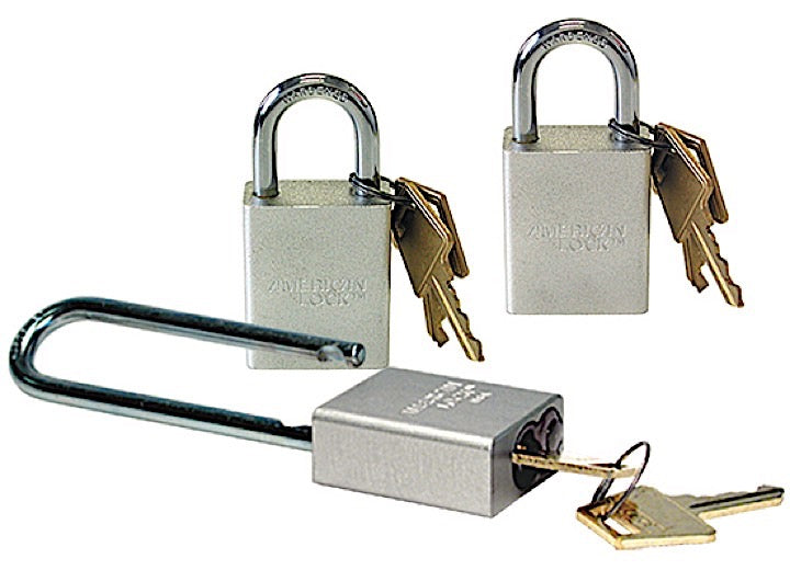Roadmaster Inc 303 Two Padlocks For Roadmaster Quickdisconnects And One Padlock For A Tow Bar Coup