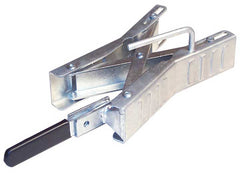 ULTRA FAB 21-001060 WHEEL CHOCK 1 1/2 TO 4 1/2 IN ADJUSTABLE FOR TANDEM AXLESINGLE